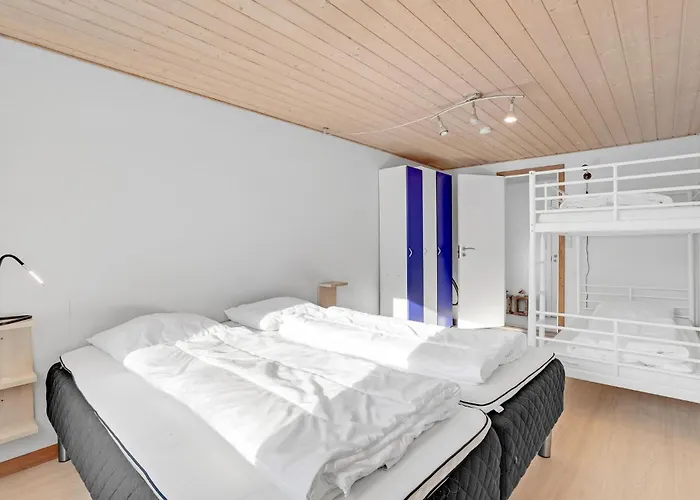 Two-bedroom In Holiday home Spottrup
